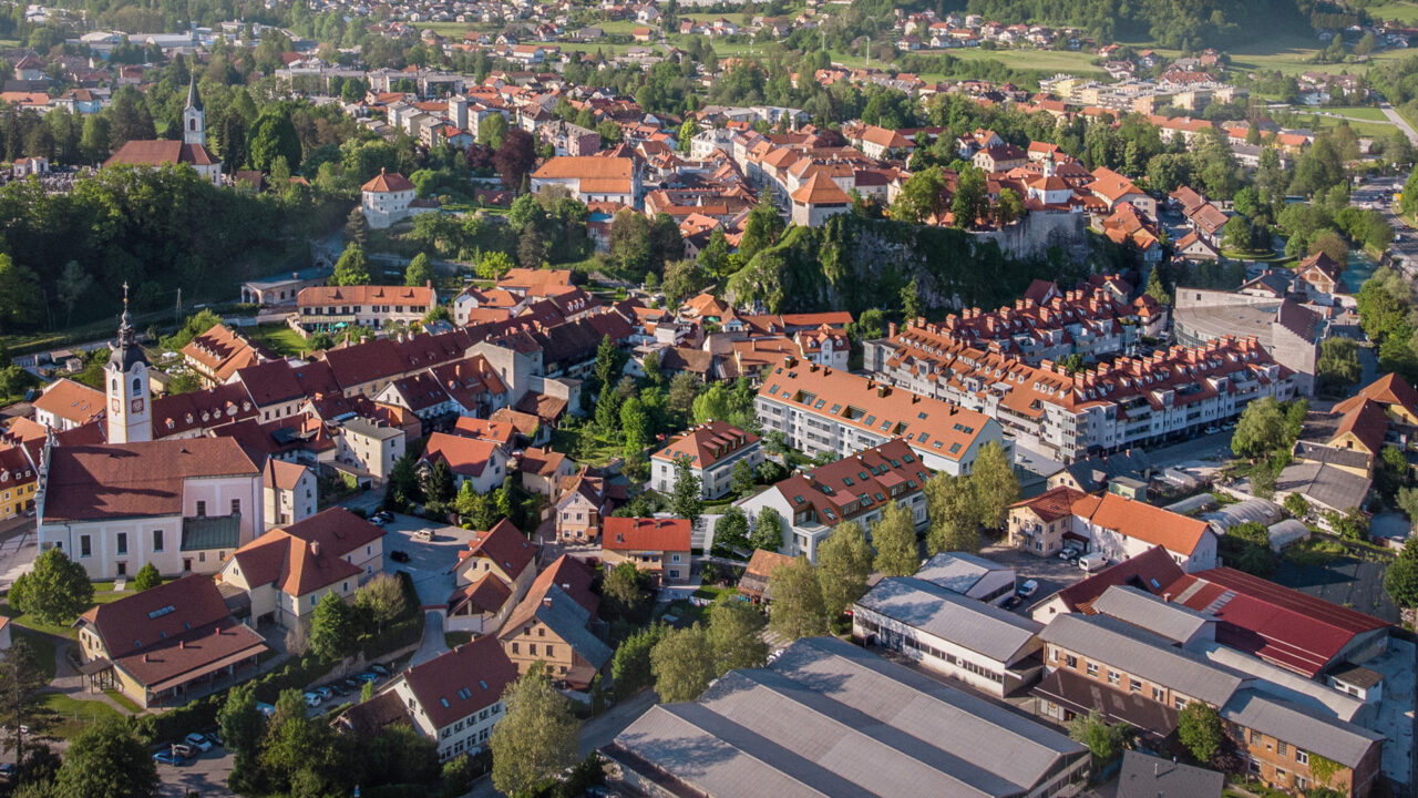 KamniskiBiser_EXT_08